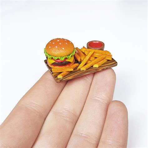 The Charm of Micro Magic Burgers: A Bite-sized Delight